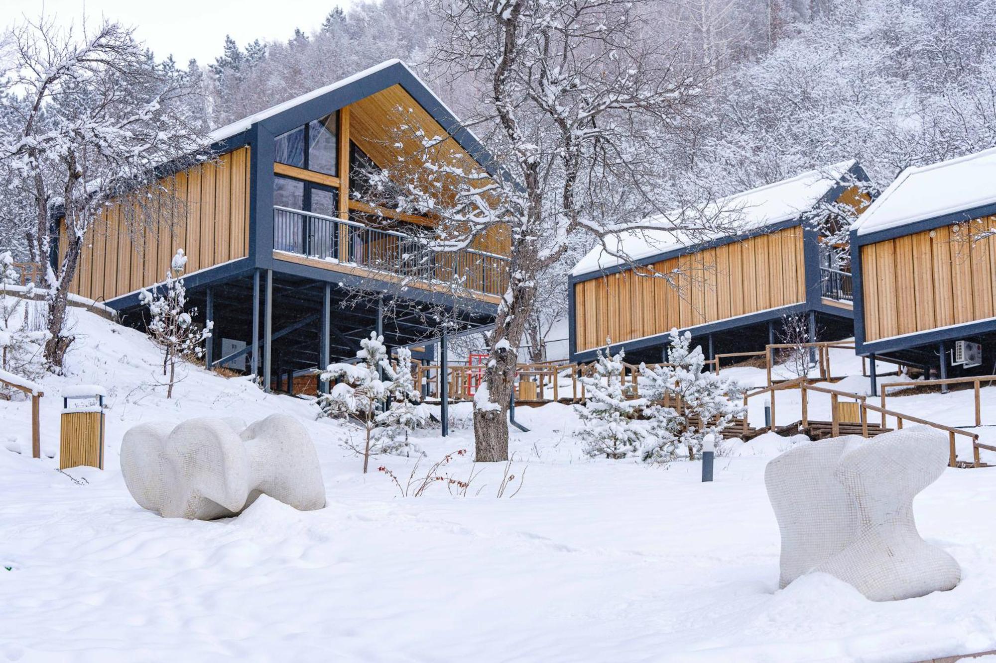 Qazaq Auyl Eco Hotel Алматы Экстерьер фото